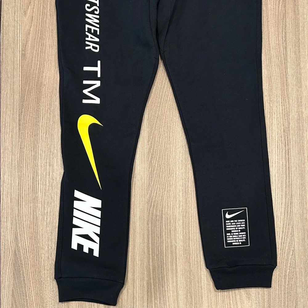 NIKE bundle - Picture 5 of 7